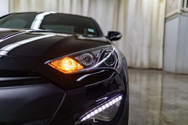 2013 Hyundai Genesis Coupe GT Manual Leather Roof Nav 19&quot; Wheels Red Deer AB
