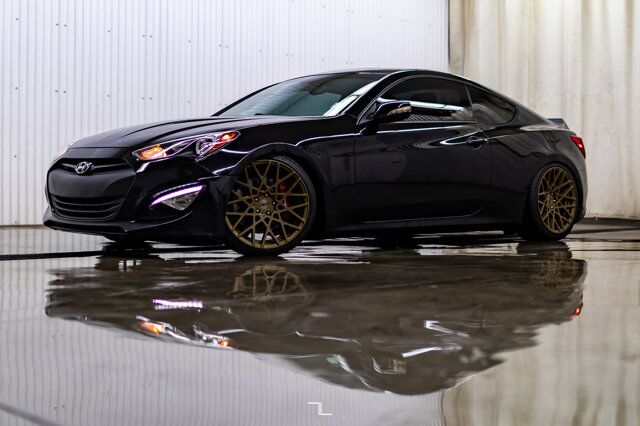 2013 Hyundai Genesis Coupe GT Manual Leather Roof Nav 19&quot; Wheels Red Deer AB