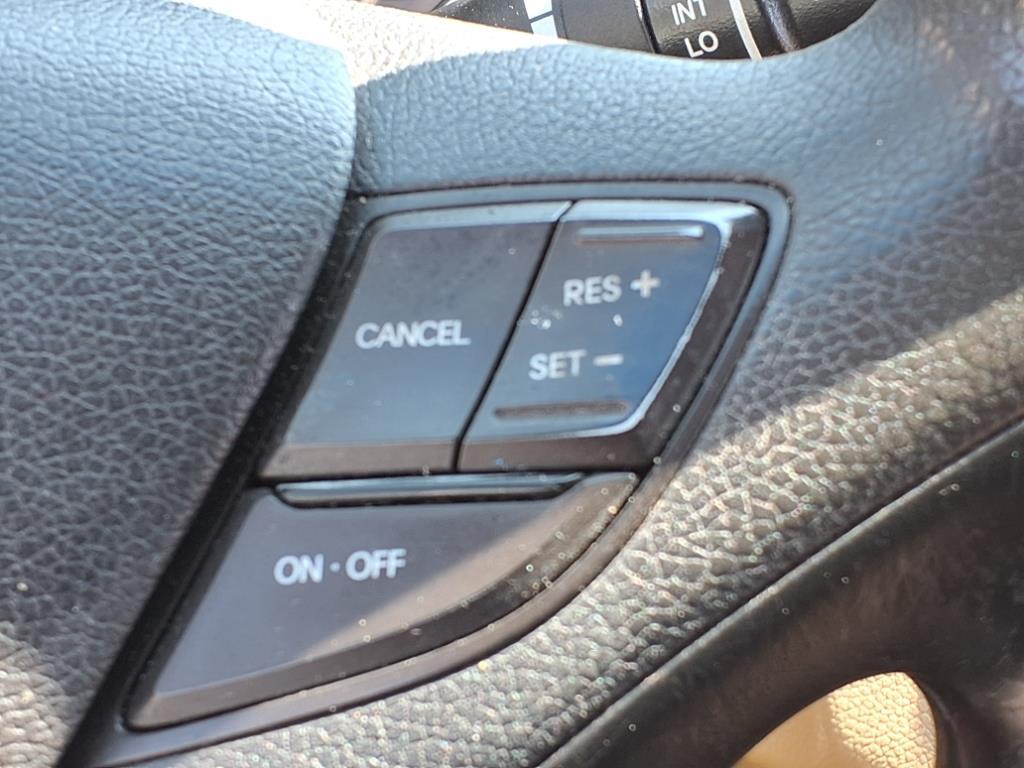 2013 Hyundai SONATA GLS Levittown PA