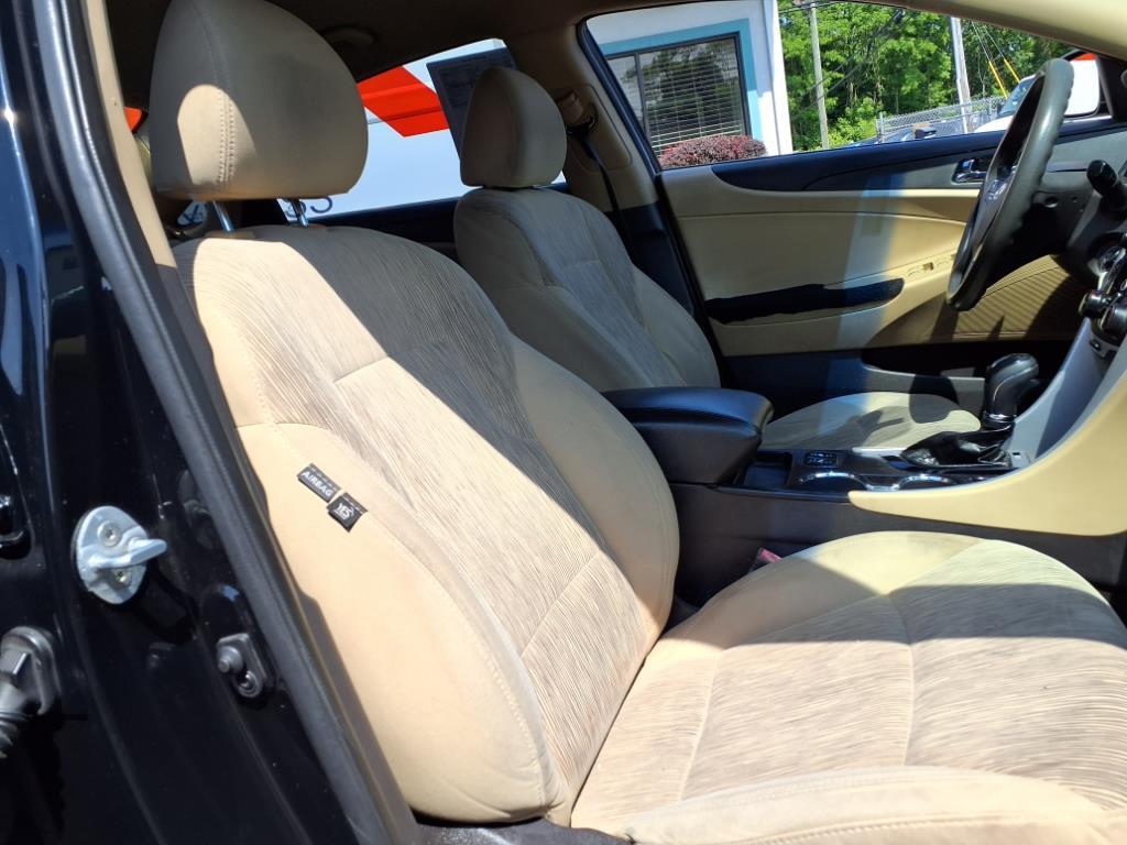 2013 Hyundai SONATA GLS Levittown PA