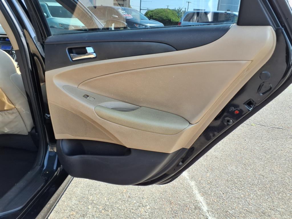 2013 Hyundai SONATA GLS Levittown PA