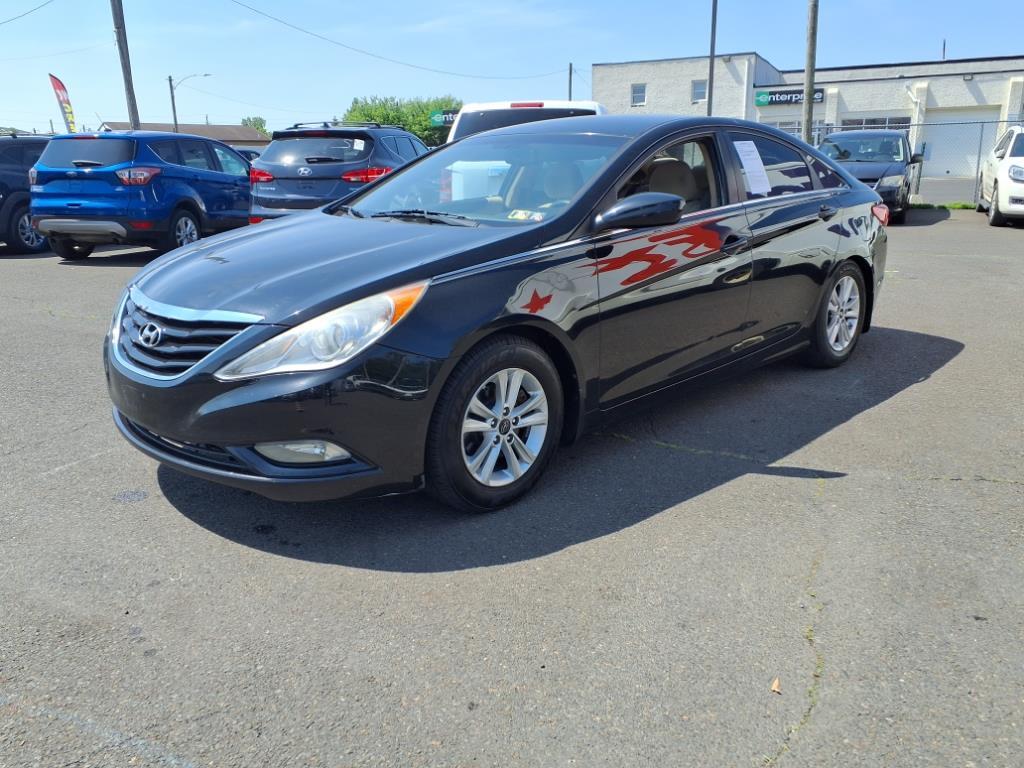 2013 Hyundai SONATA GLS Levittown PA