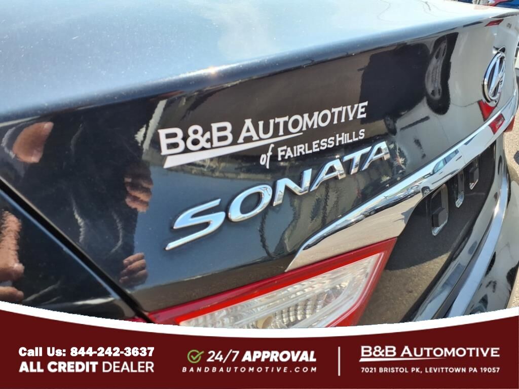 2013 Hyundai SONATA GLS Levittown PA
