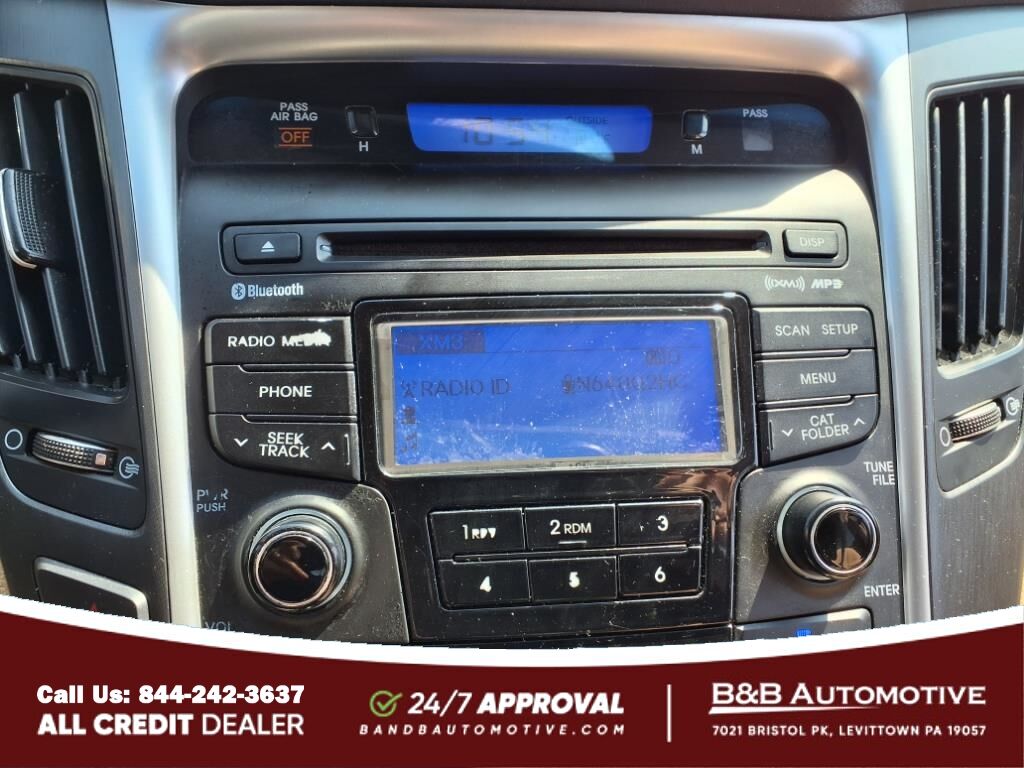 2013 Hyundai SONATA GLS Levittown PA