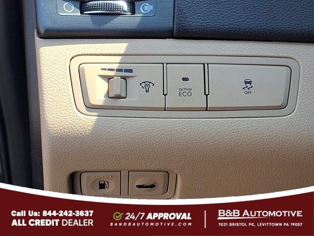 2013 Hyundai SONATA GLS Levittown PA