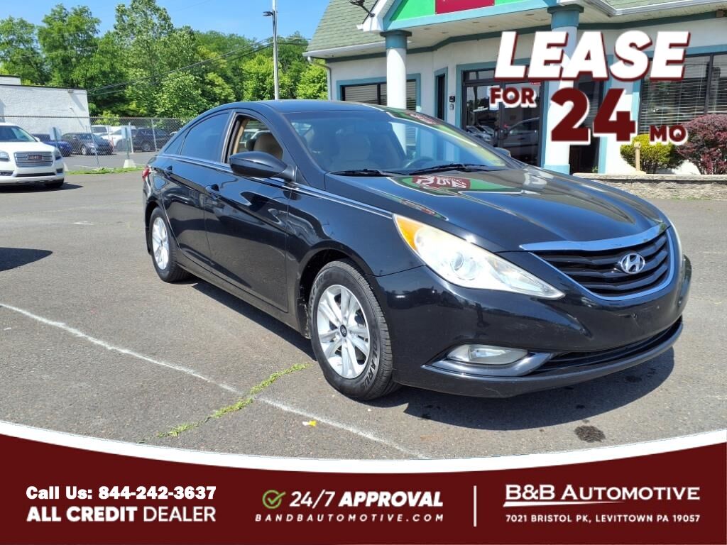 2013 Hyundai SONATA GLS