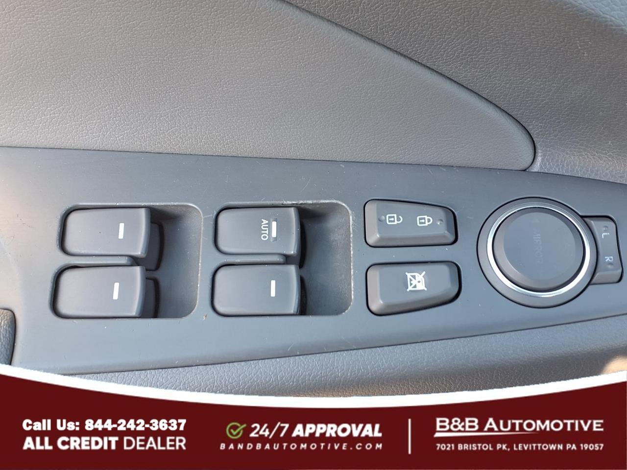 2013 Hyundai SONATA GLS Levittown PA