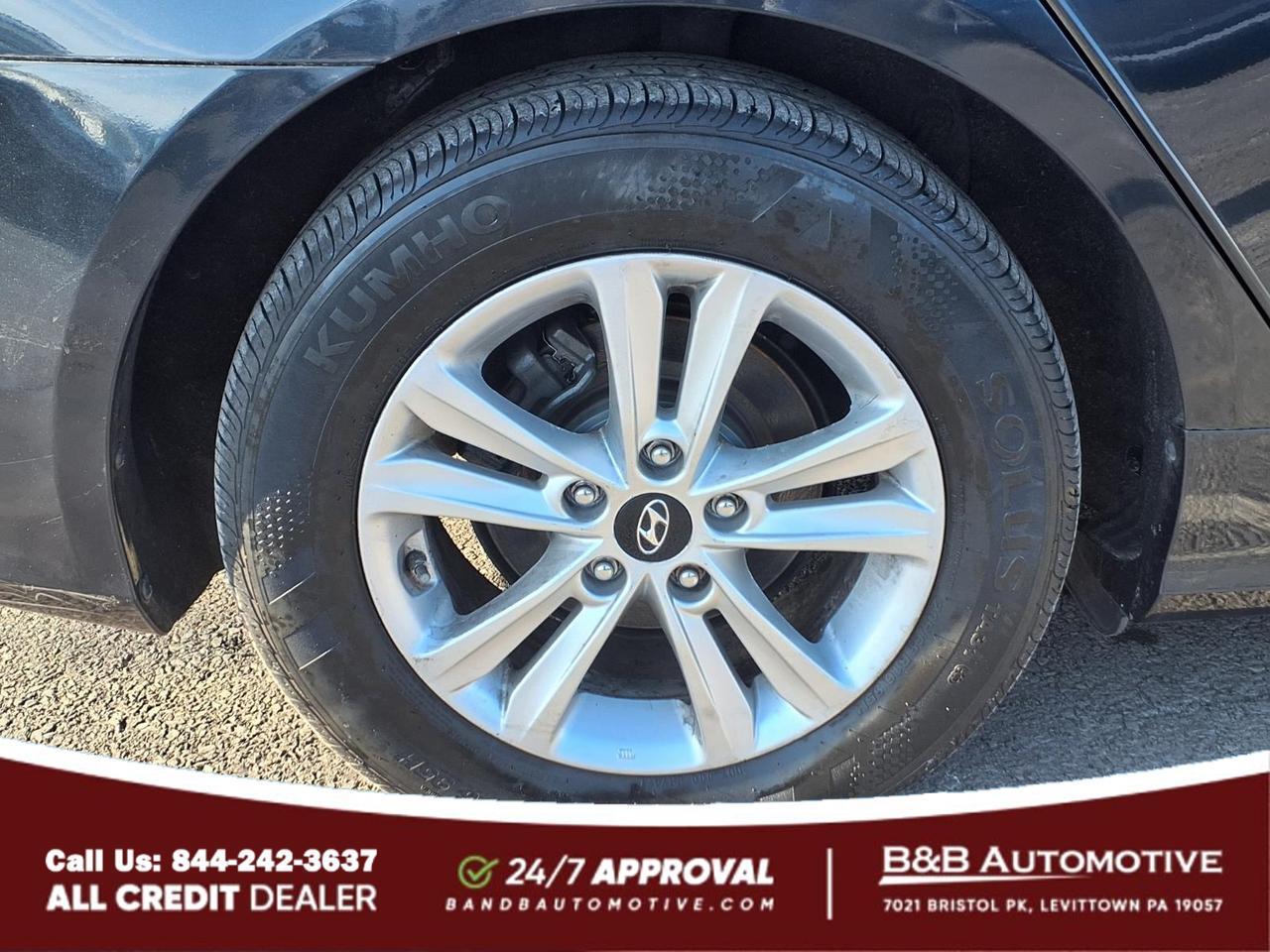 2013 Hyundai SONATA GLS Levittown PA