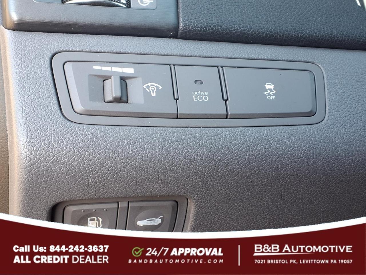 2013 Hyundai SONATA GLS Levittown PA