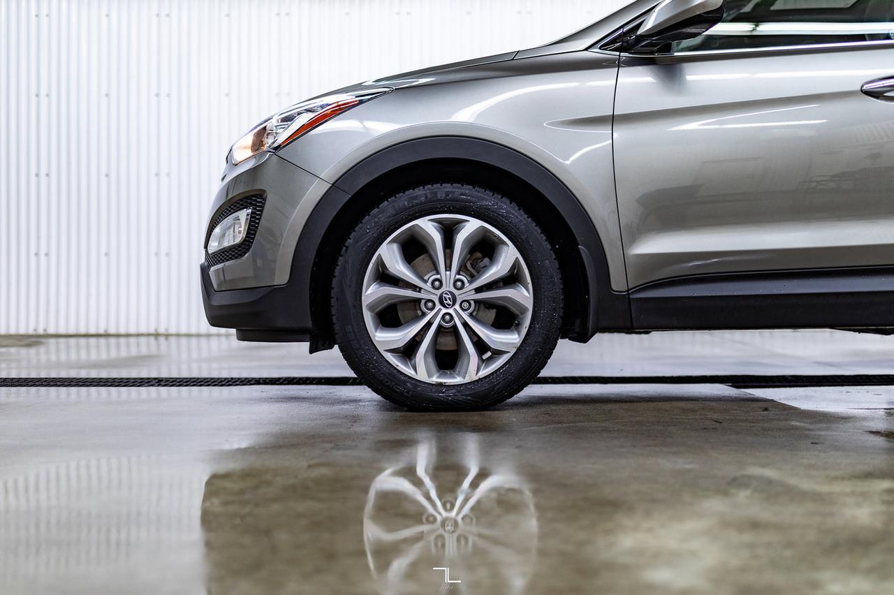 2013 Hyundai Santa Fe AWD Sport Leather Roof BCam Red Deer AB