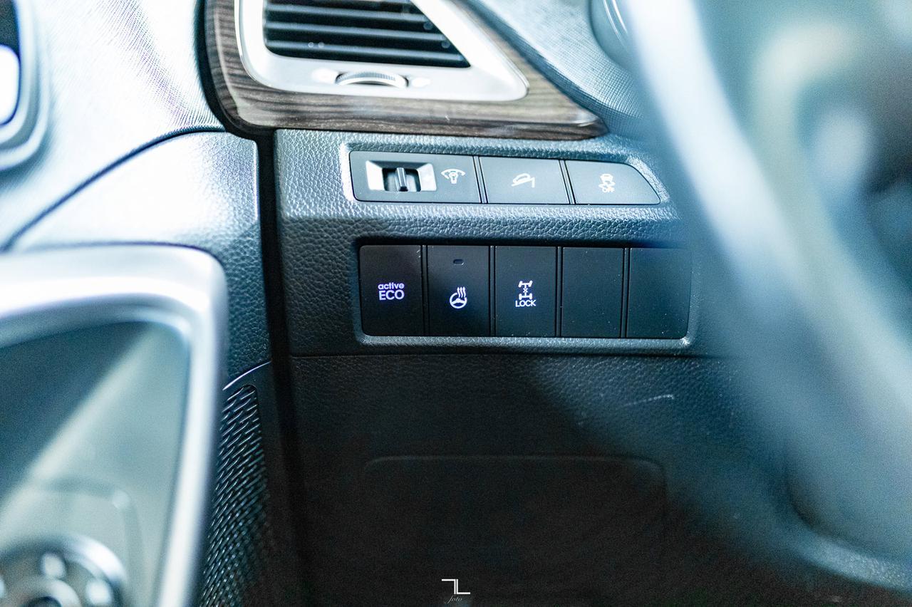 2013 Hyundai Santa Fe AWD Sport Leather Roof BCam Red Deer AB