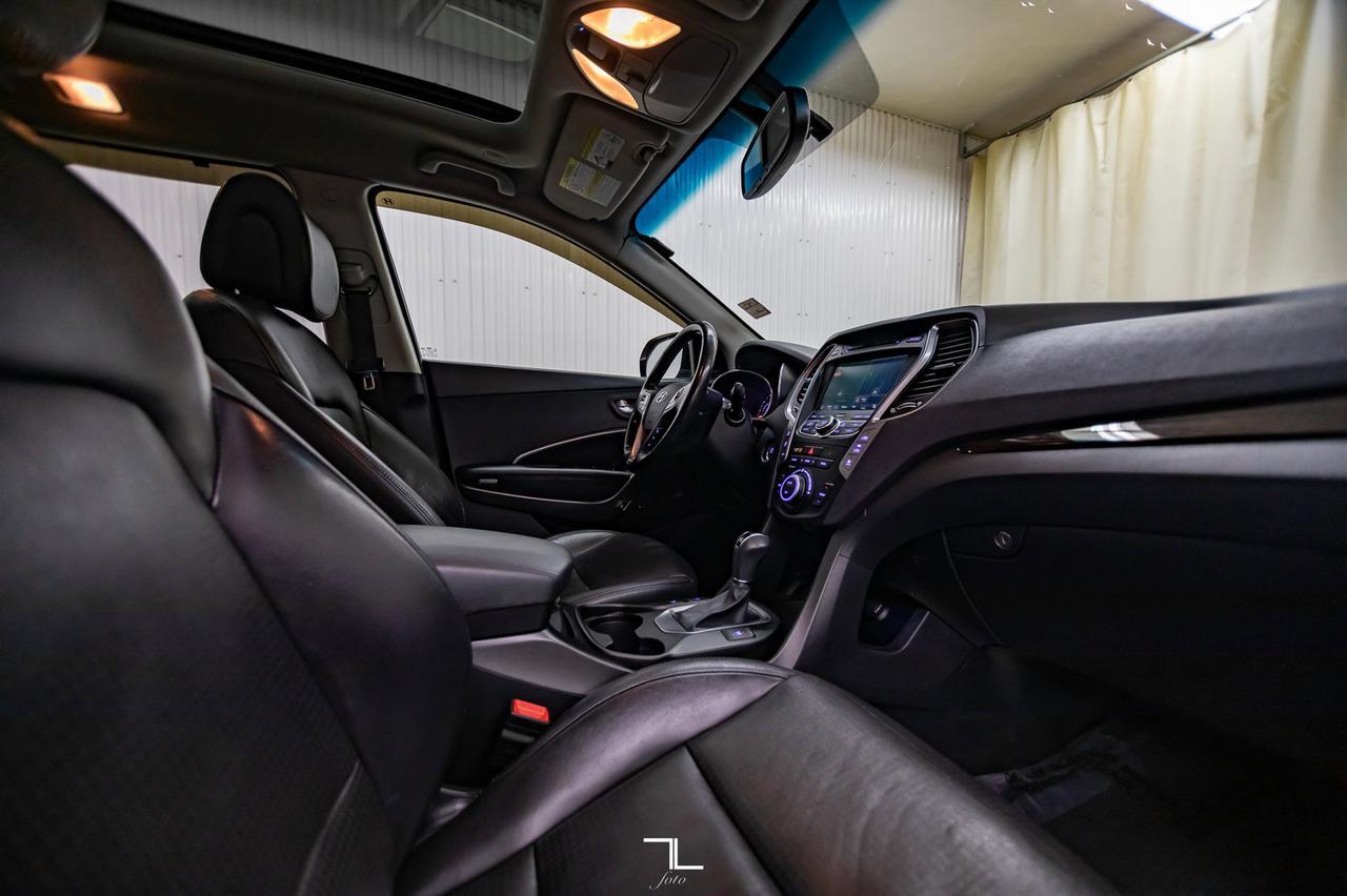 2013 Hyundai Santa Fe XL AWD Limited Leather Roof Nav BCam Red Deer AB