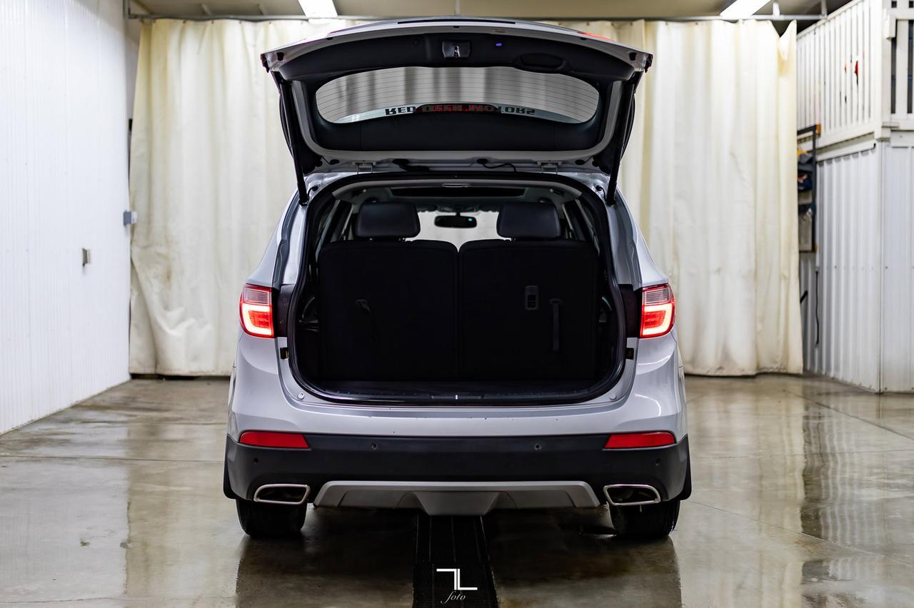 2013 Hyundai Santa Fe XL AWD Limited Leather Roof Nav BCam Red Deer AB