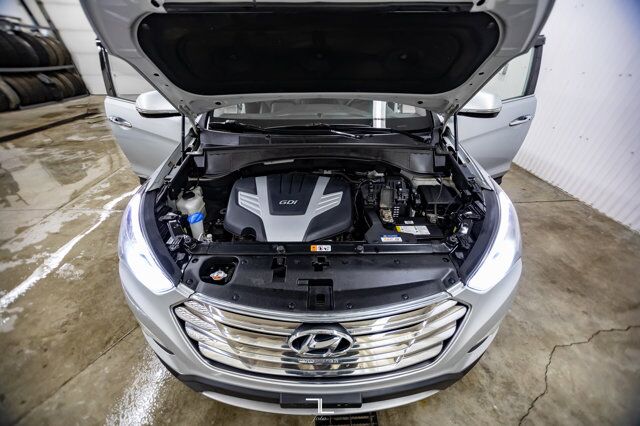 2013 Hyundai Santa Fe XL AWD Limited Leather Roof Nav BCam Red Deer AB