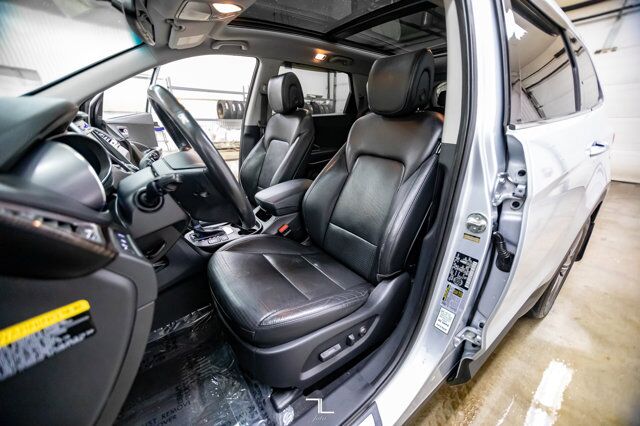 2013 Hyundai Santa Fe XL AWD Limited Leather Roof Nav BCam Red Deer AB