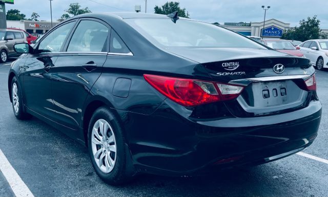 2013 Hyundai Sonata - SAR GLS