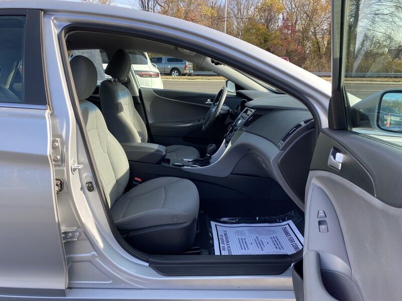 2013 Hyundai Sonata GLS PZEV Bristol  PA