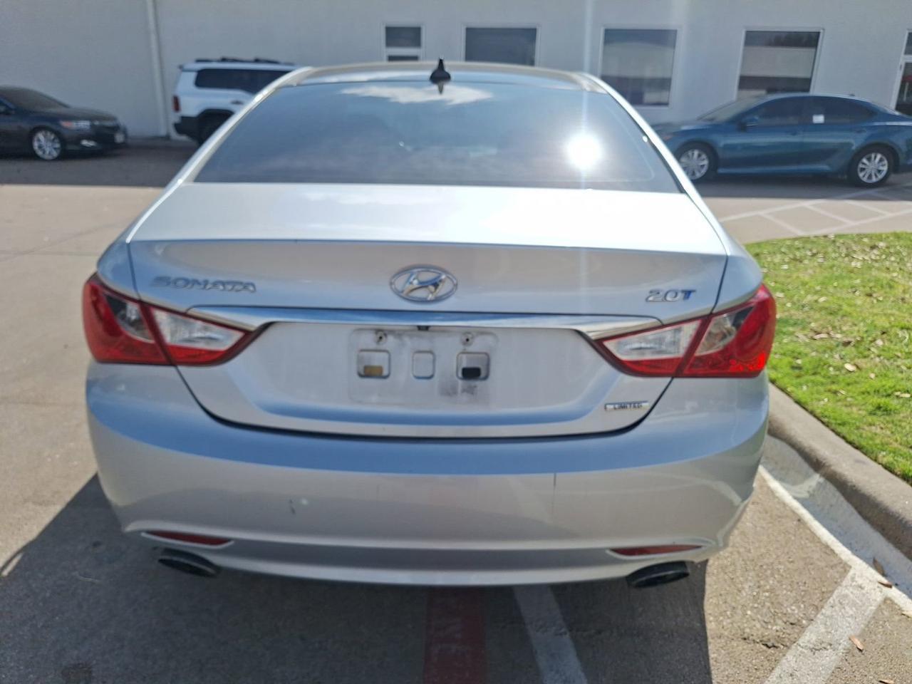 2013 Hyundai Sonata Limited Hurst TX