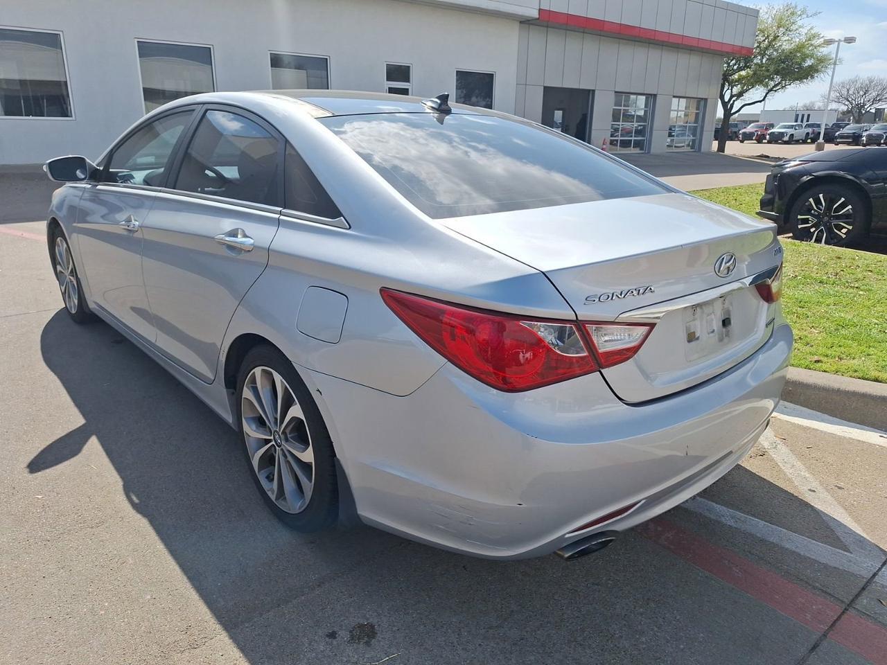 2013 Hyundai Sonata Limited Hurst TX