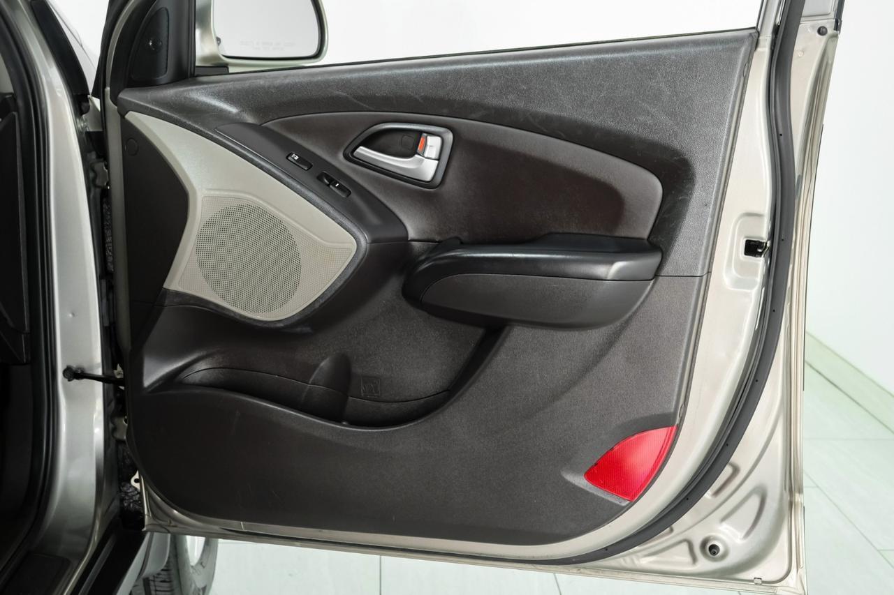2013 Hyundai Tucson GLS AWD SUNROOF LEATHER/CLOTH HEATED SEATS BLUETOOTH CRUISE CONT Carrollton TX