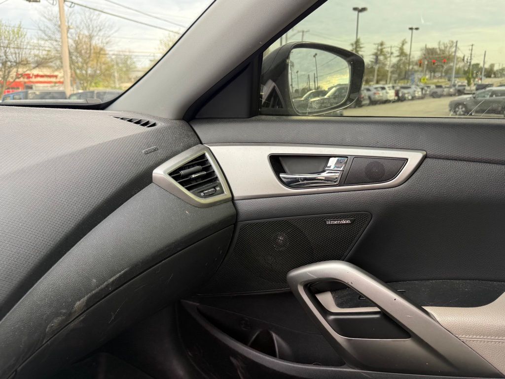 2013 Hyundai Veloster Base Crestwood KY