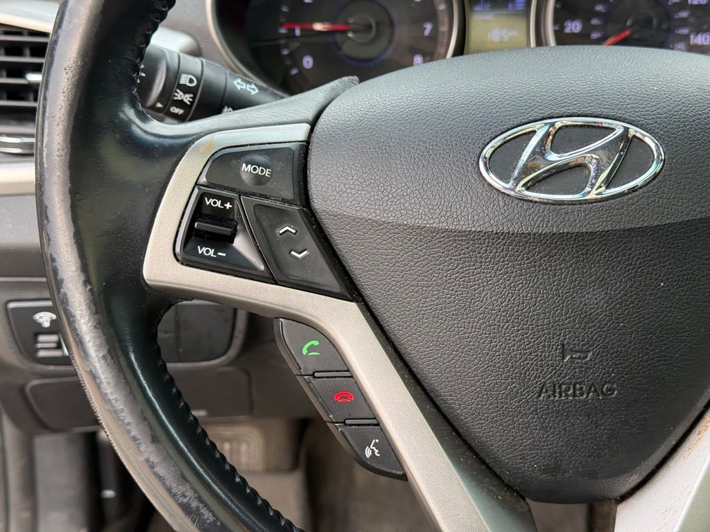 2013 Hyundai Veloster Base Crestwood KY