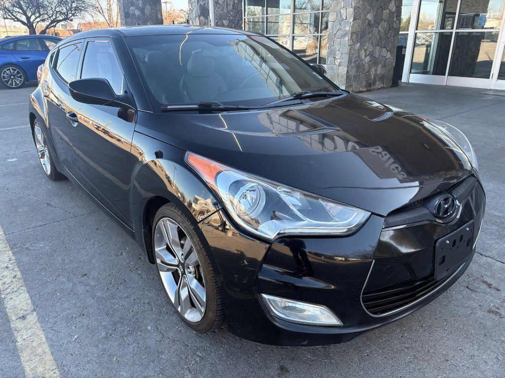 2013 Hyundai Veloster Base