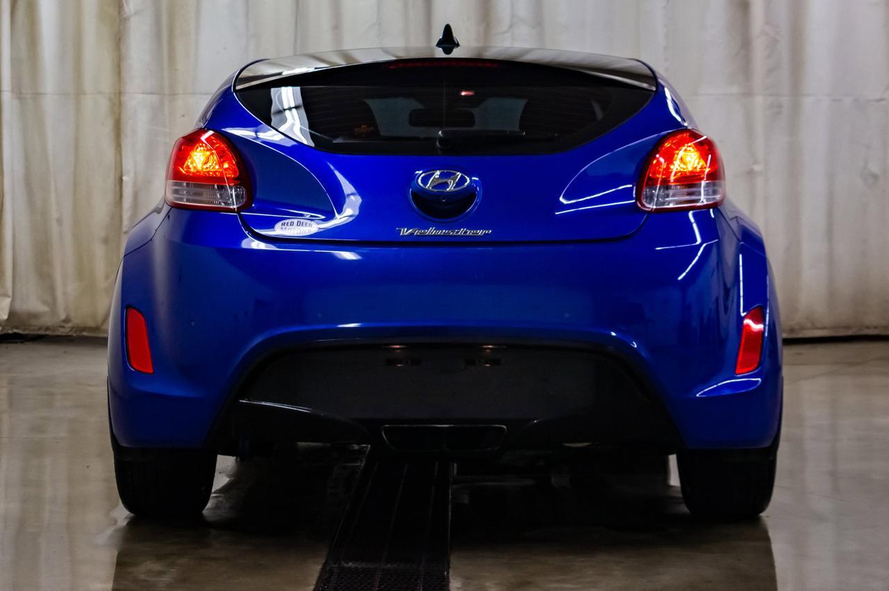 2013 Hyundai Veloster Tech Roof Nav BCam Red Deer AB