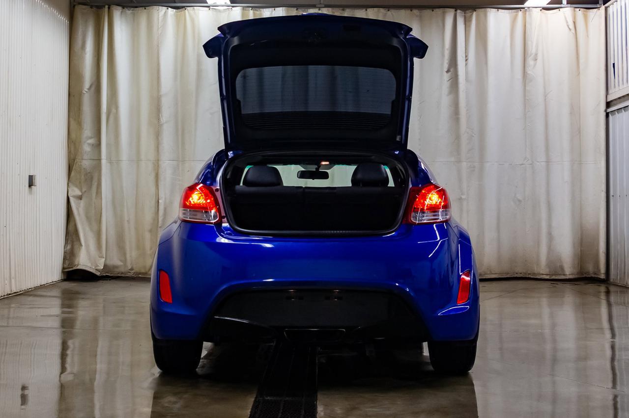 2013 Hyundai Veloster Tech Roof Nav BCam Red Deer AB