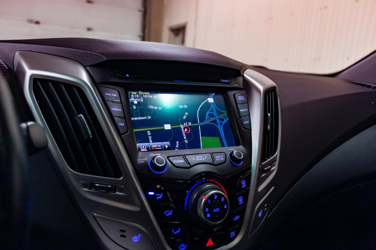 2013 Hyundai Veloster Tech Roof Nav BCam Red Deer AB