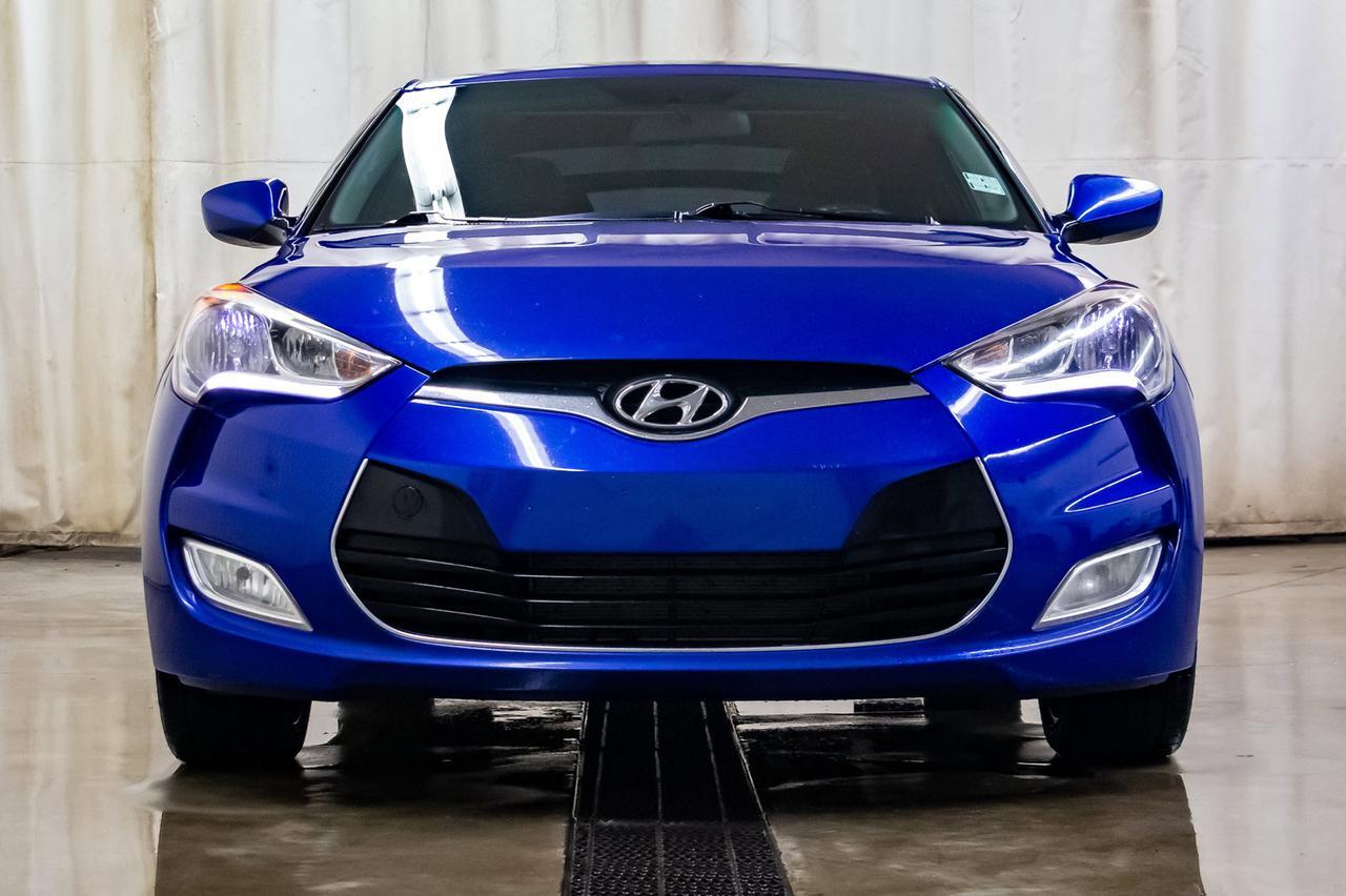 2013 Hyundai Veloster Tech Roof Nav BCam Red Deer AB