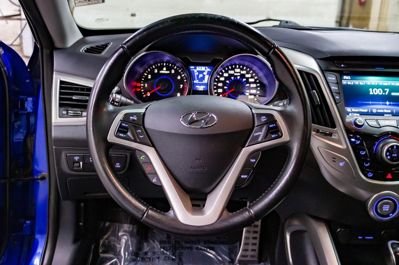 2013 Hyundai Veloster Tech Roof Nav BCam Red Deer AB