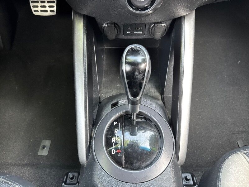 2013 Hyundai Veloster Turbo FWD w/ Ultimate Pkg Arlington VA