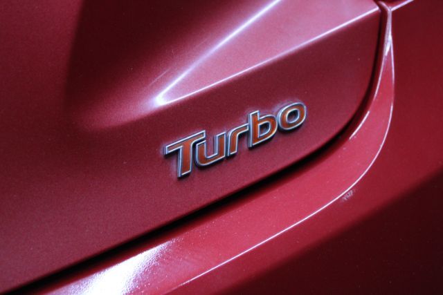 2013 Hyundai Veloster Turbo w/Black Chantilly VA