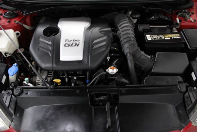 2013 Hyundai Veloster Turbo w/Black Chantilly VA