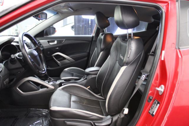 2013 Hyundai Veloster Turbo w/Black Chantilly VA