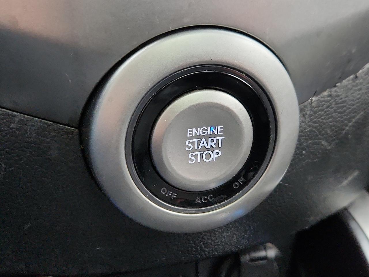 2013 Hyundai Veloster w/Black Int Lubbock TX