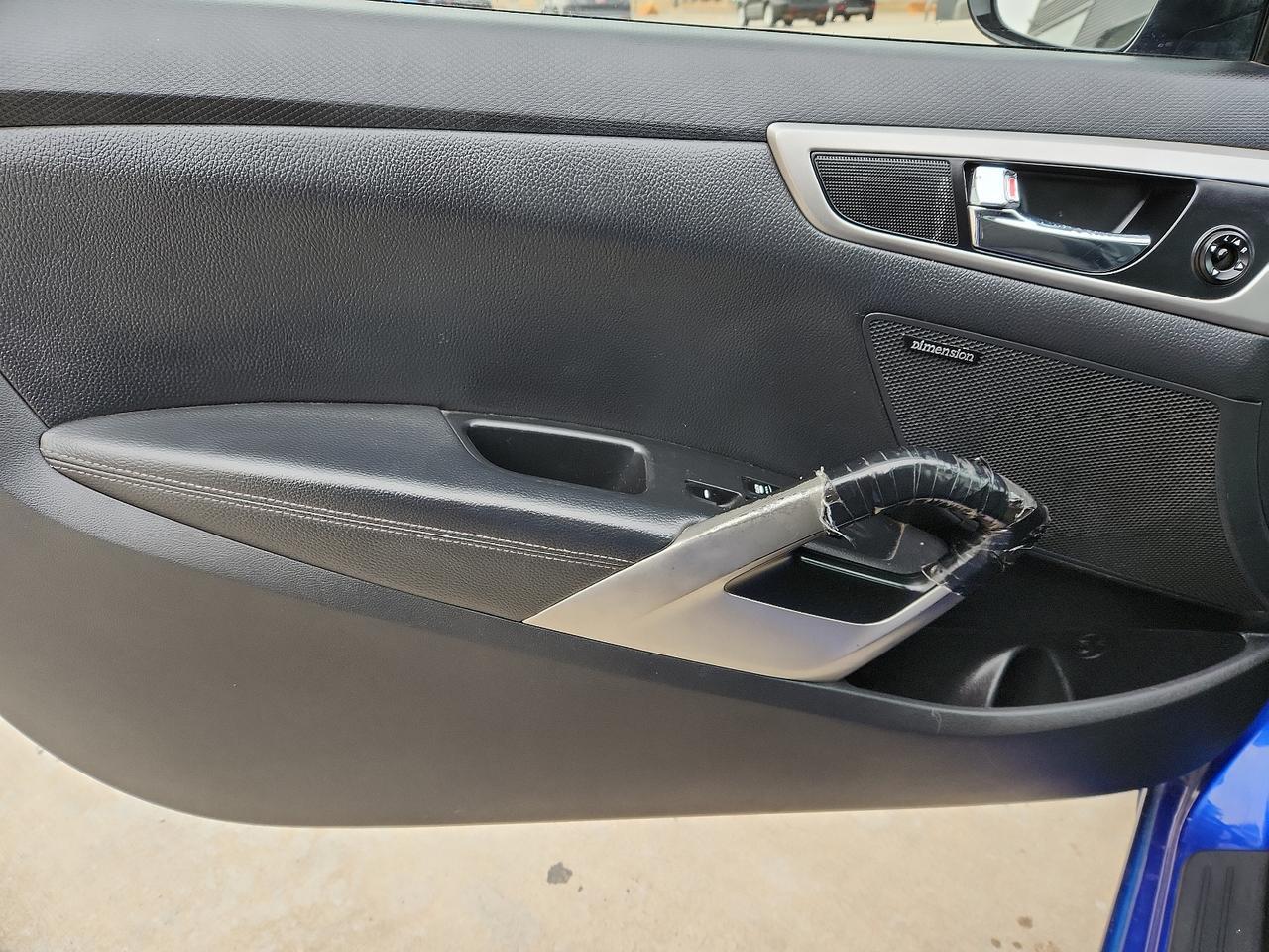 2013 Hyundai Veloster w/Black Int Lubbock TX