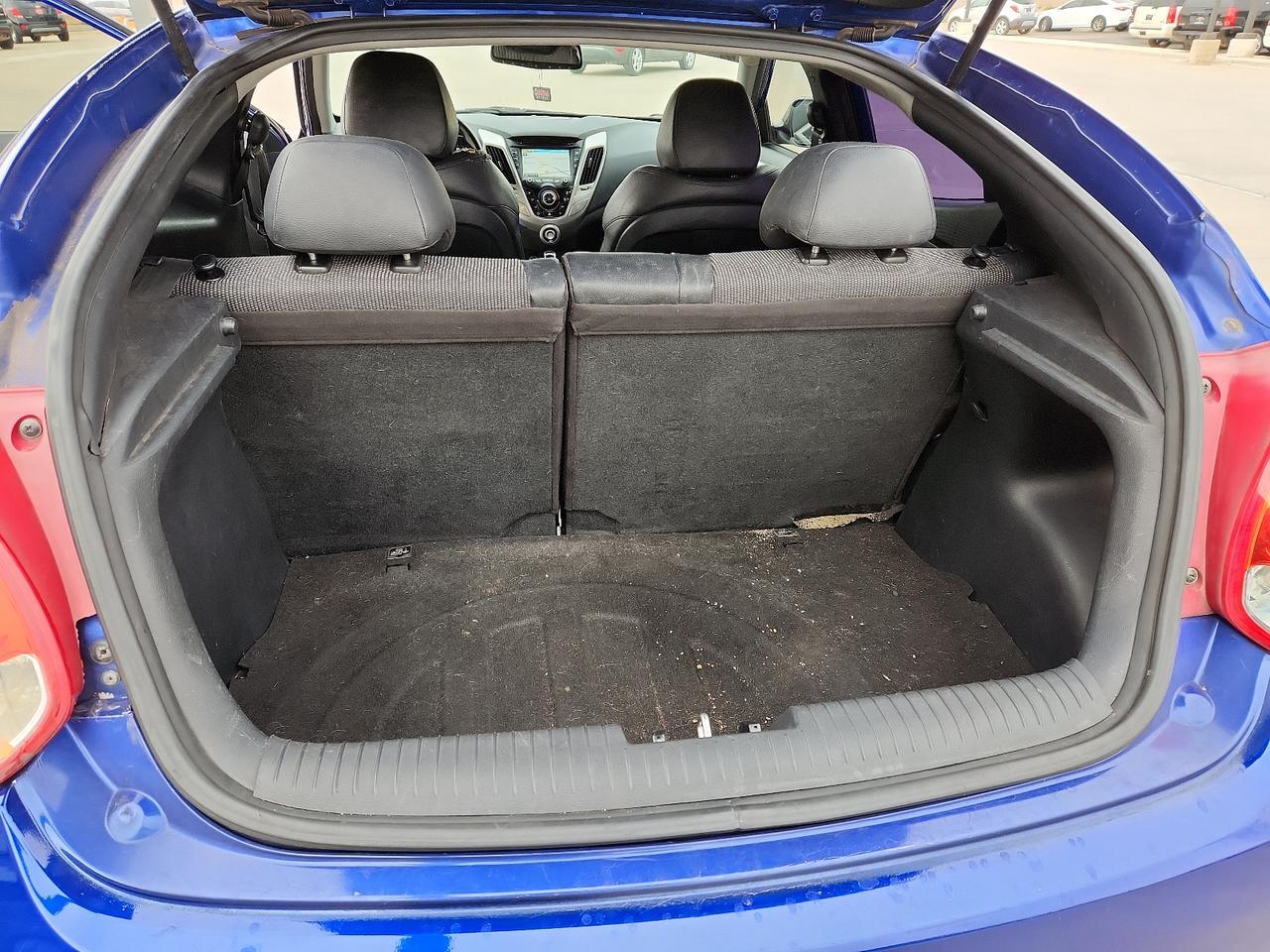 2013 Hyundai Veloster w/Black Int Lubbock TX