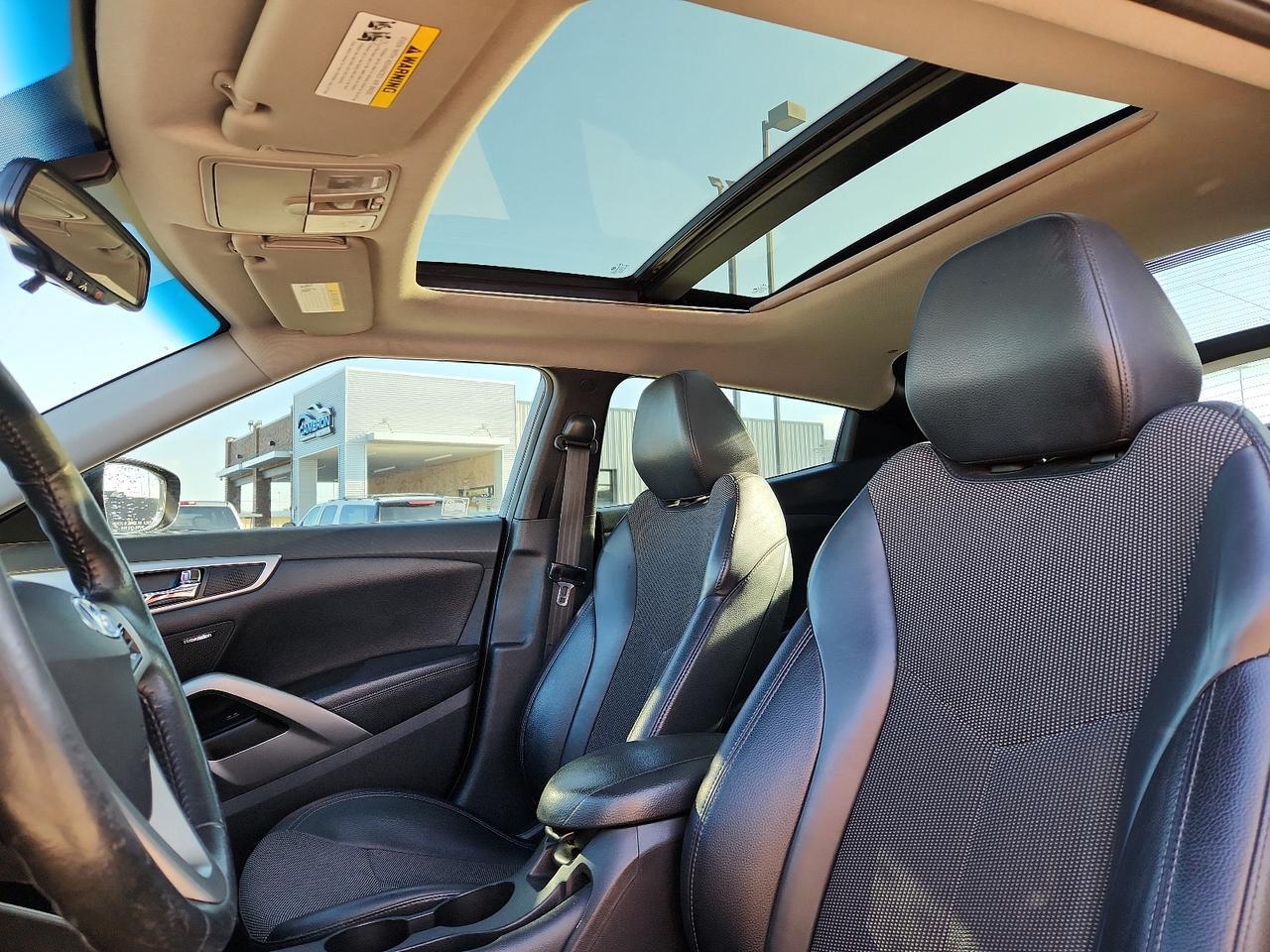 2013 Hyundai Veloster w/Black Int Lubbock TX