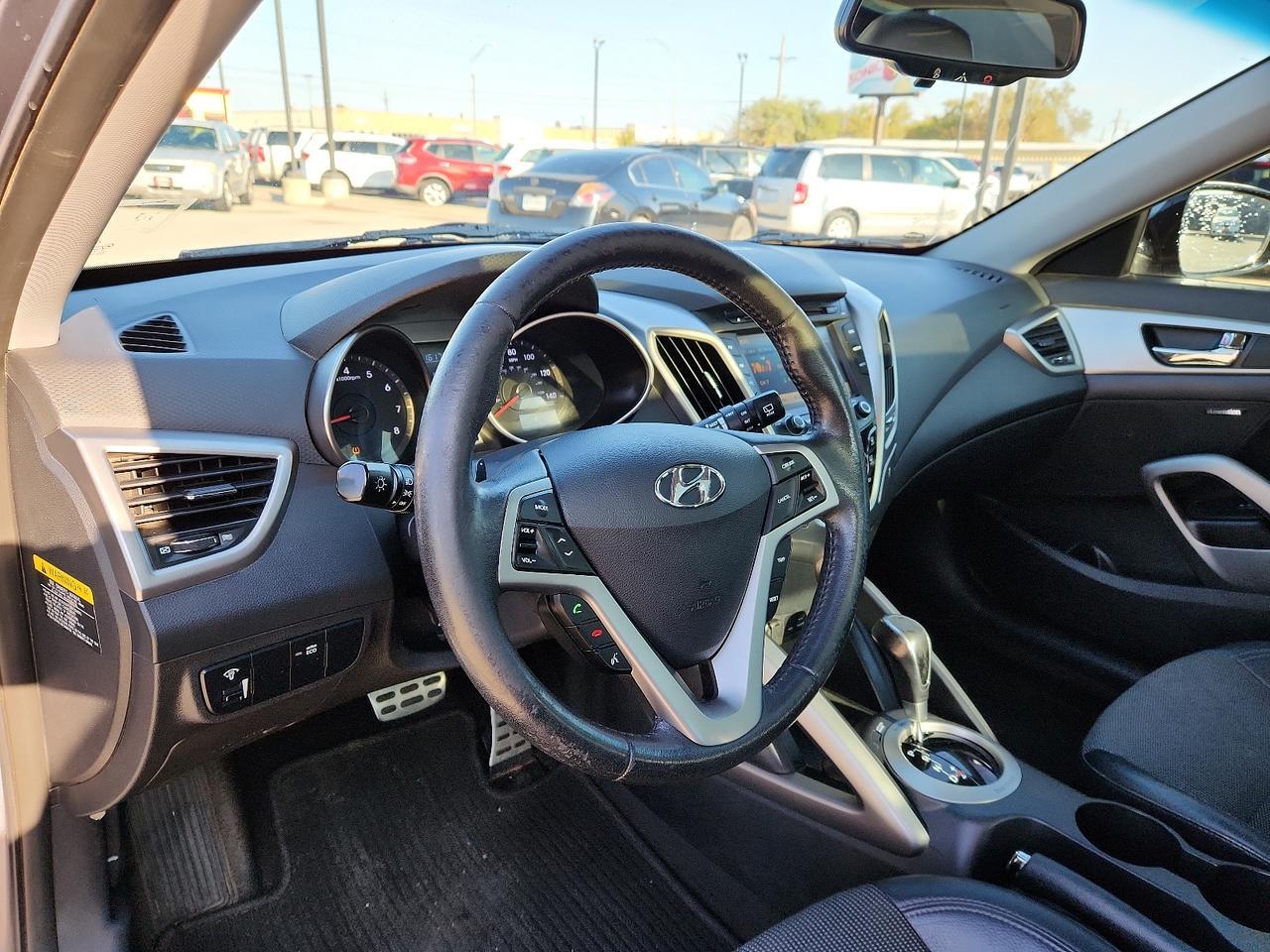 2013 Hyundai Veloster w/Black Int Lubbock TX