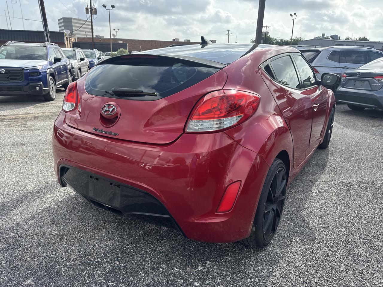 2013 Hyundai Veloster w/Gray Int San Antonio TX