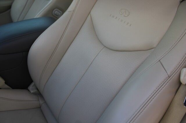 2013 INFINITI G37 Convertible Base Melbourne FL