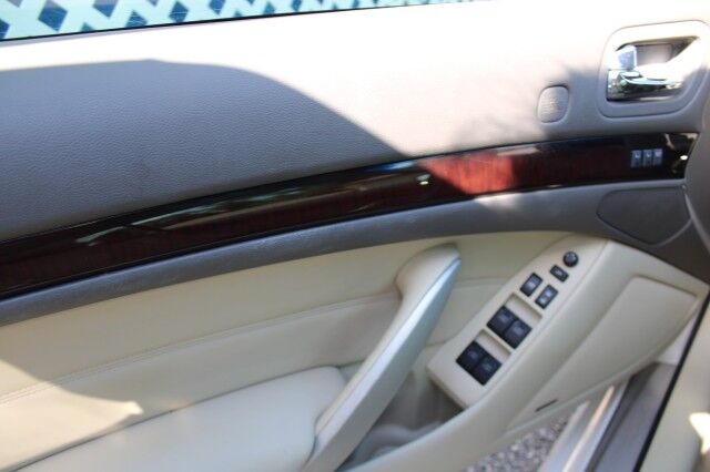 2013 INFINITI G37 Convertible Base Melbourne FL