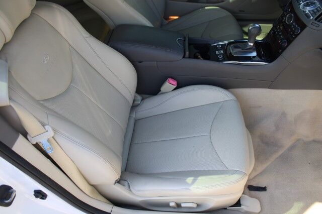 2013 INFINITI G37 Convertible Base Melbourne FL