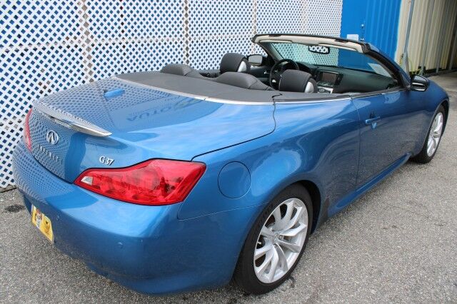 2013 INFINITI G37 Convertible SPORT Base Melbourne FL