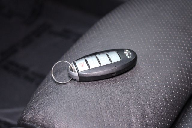 2013 INFINITI G37 Journey Chantilly VA