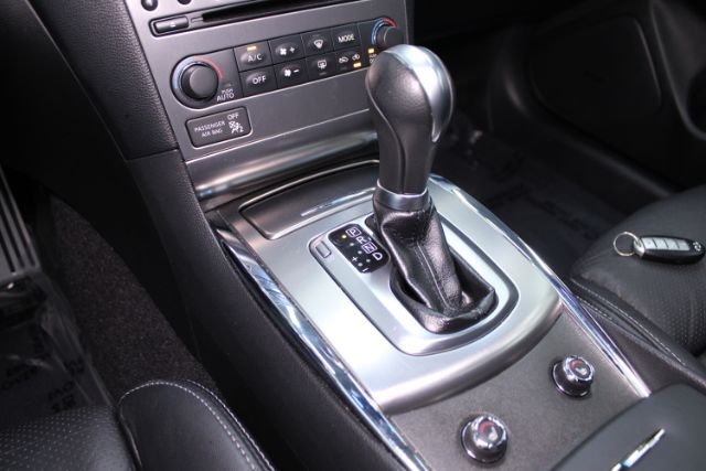 2013 INFINITI G37 Journey Chantilly VA