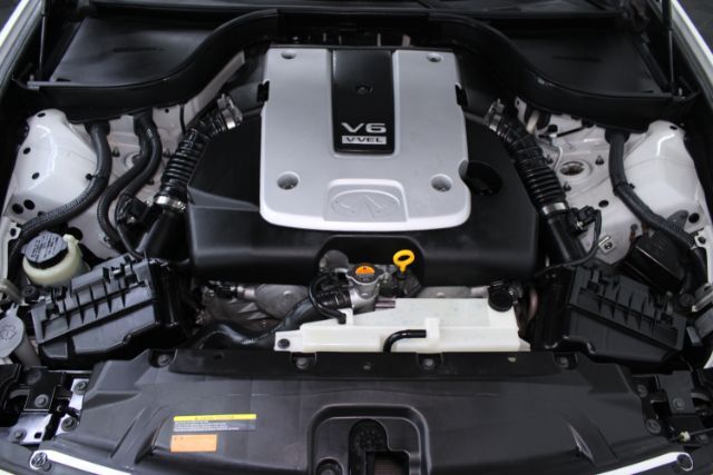 2013 INFINITI G37 Journey Chantilly VA