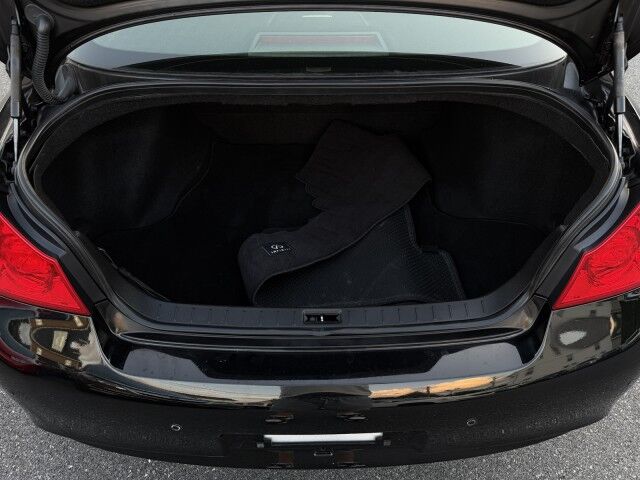 2013 INFINITI G37 Sedan x Whitehall PA